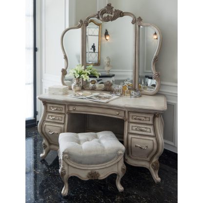 Vanity Platinum de Royale Champagne - Image 2