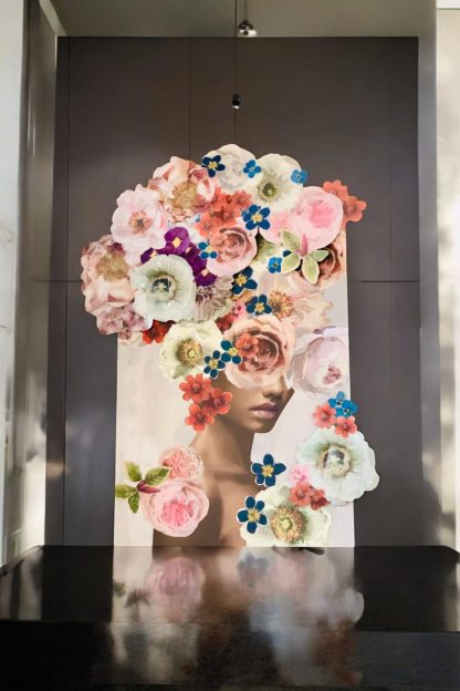 Mujer de Primavera Acrilico - Image 2